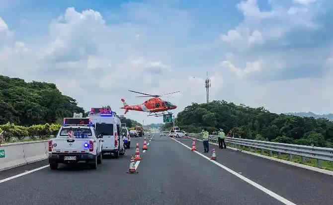 新绛高速公路汽车救援案例